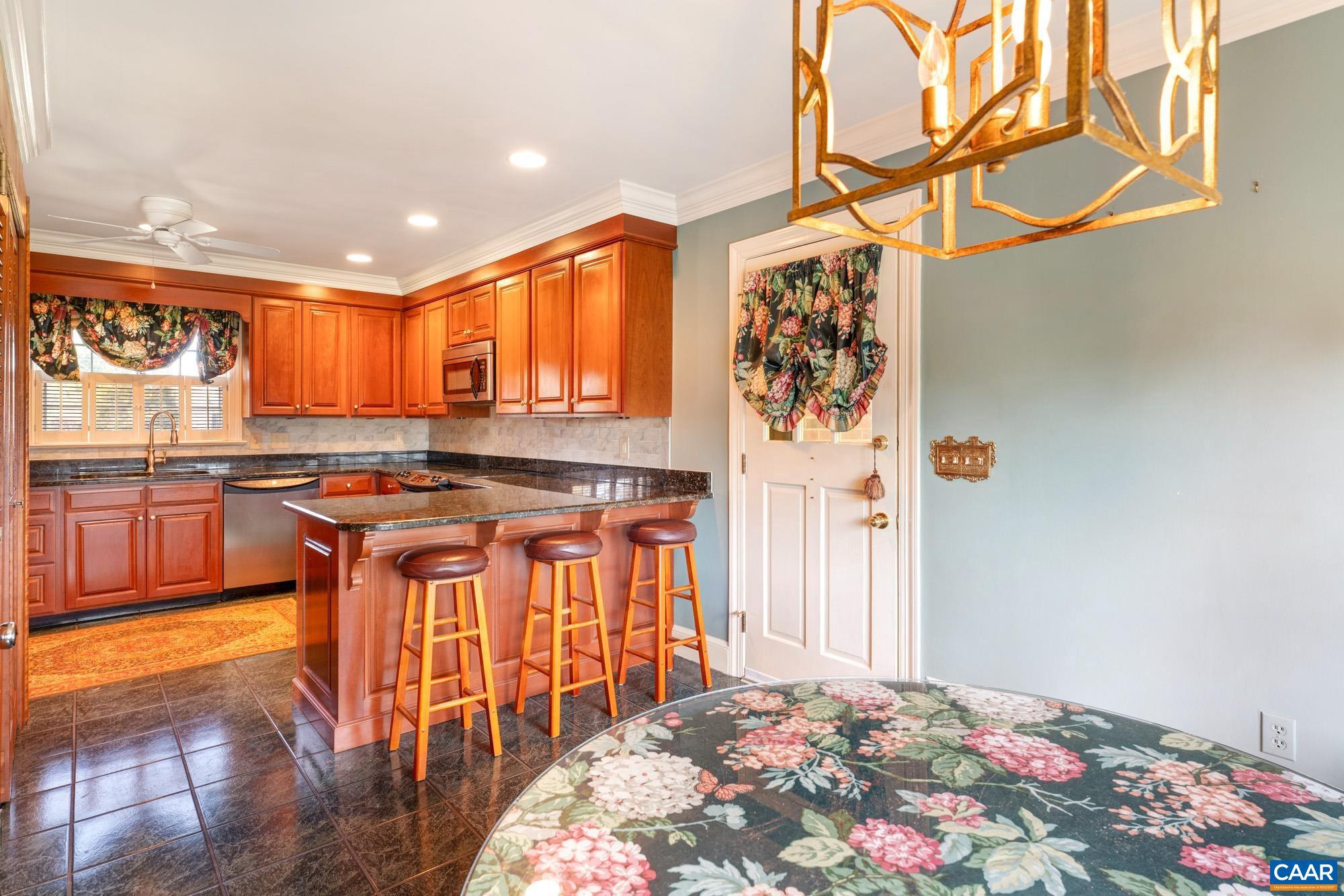 FAIRWAY HILLS - Residential