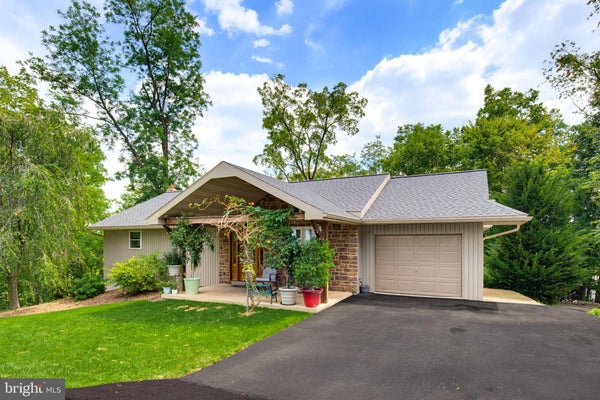 78 PARKVIEW DR, ELIZABETHTOWN, PA 17022 - Image 3d3fdde6c021c6099857550be302b7dc/2046066363