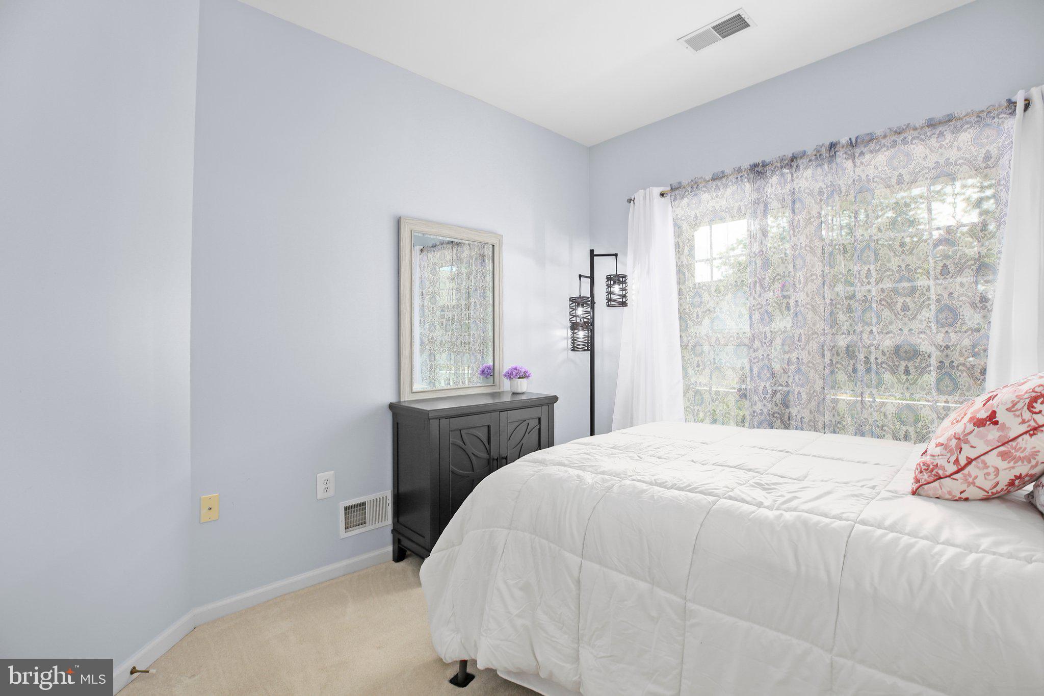 FALLS RUN - Residential