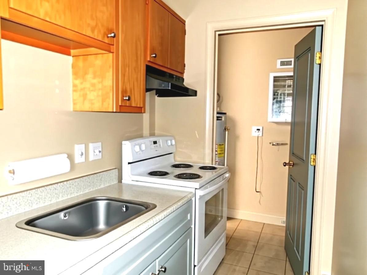 TEMPLE UNIVERSITY - Residential Income