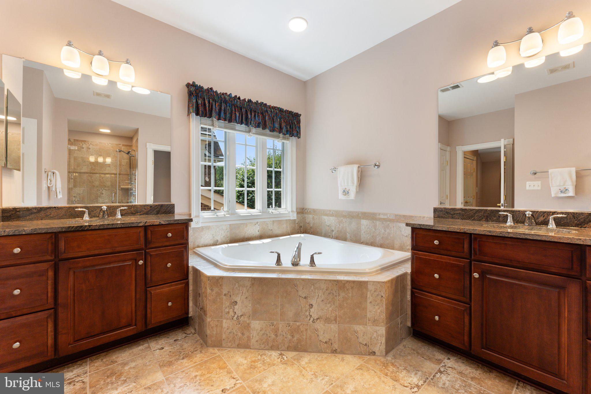 PICKETT'S RESERVE - Residential