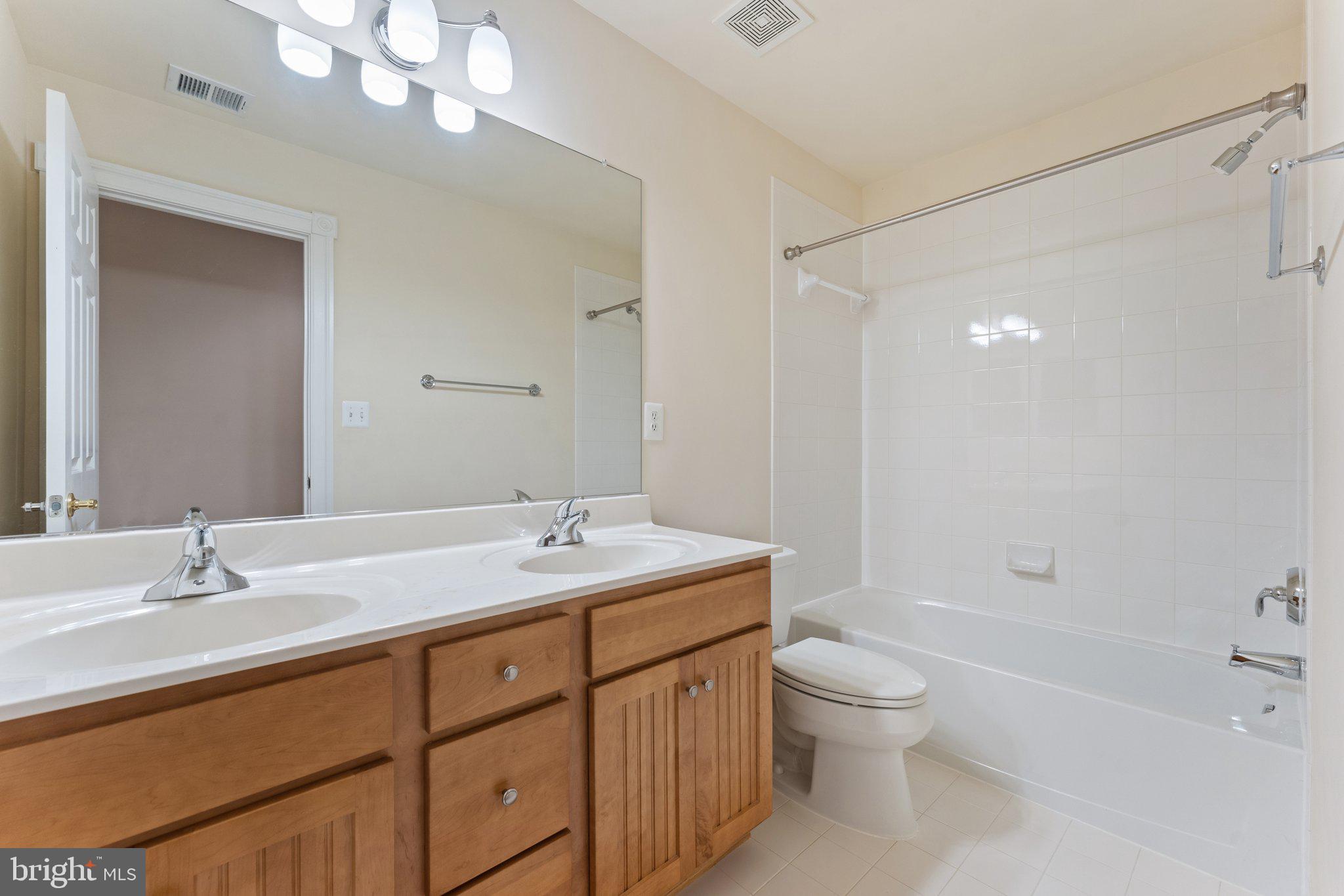 PICKETT'S RESERVE - Residential