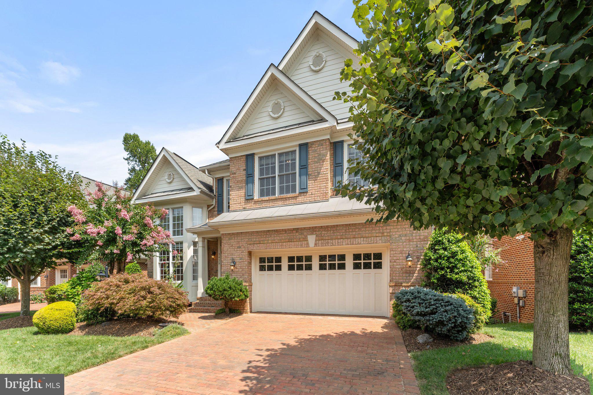 PICKETT'S RESERVE - Residential