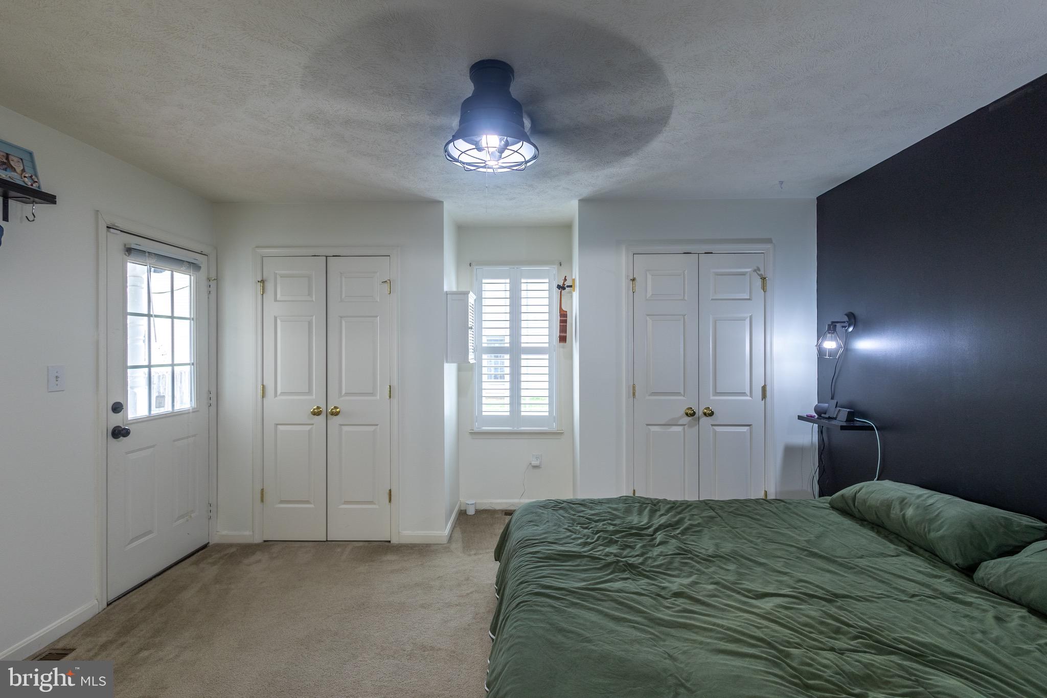 CLASSIC SHORES - Residential