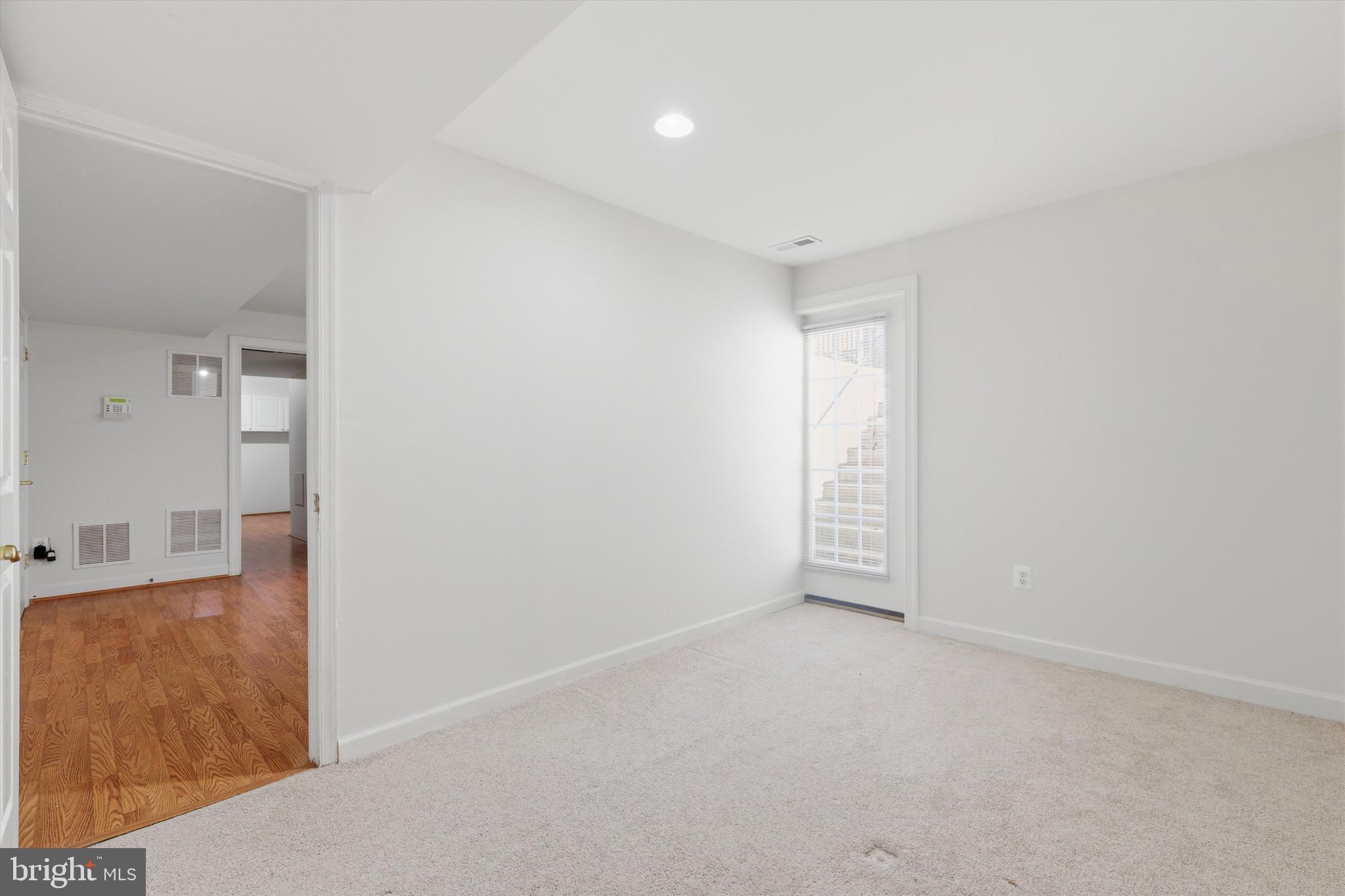 COLESVILLE OUTSIDE - Residential