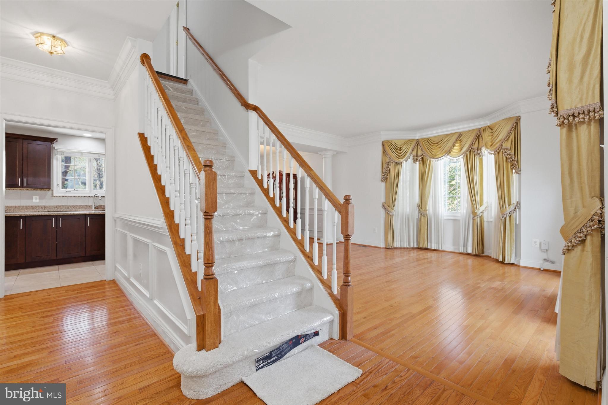 COLESVILLE OUTSIDE - Residential