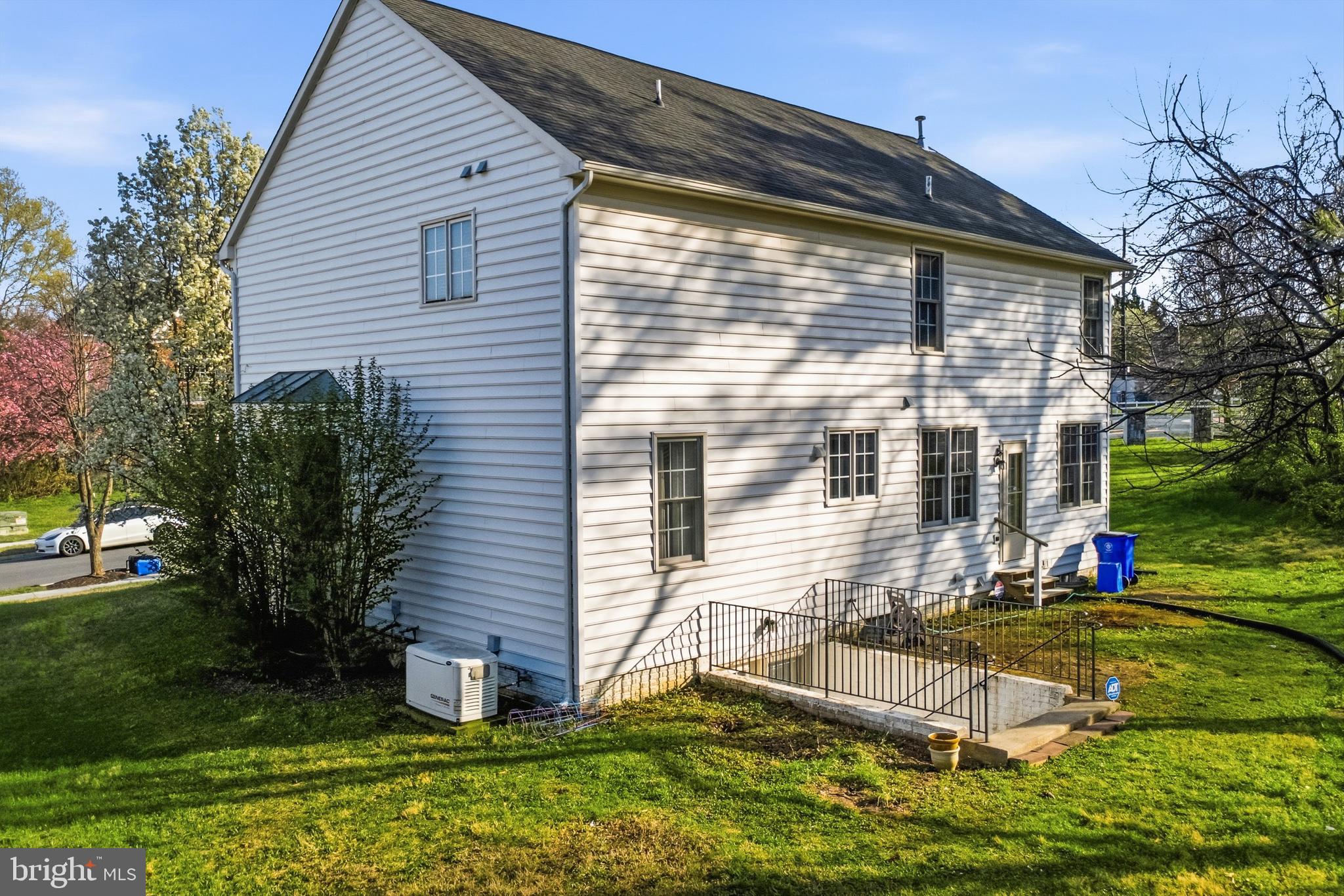 COLESVILLE OUTSIDE - Residential