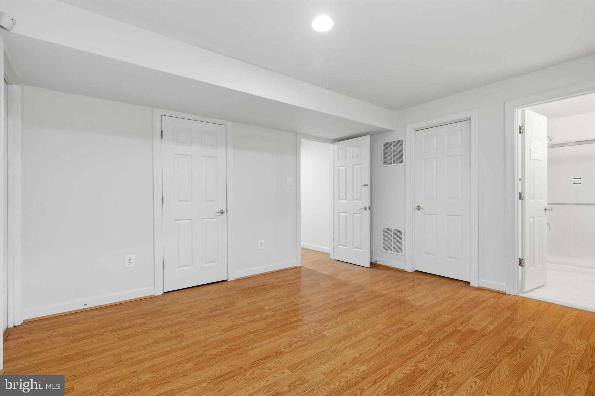 COLESVILLE OUTSIDE - Residential