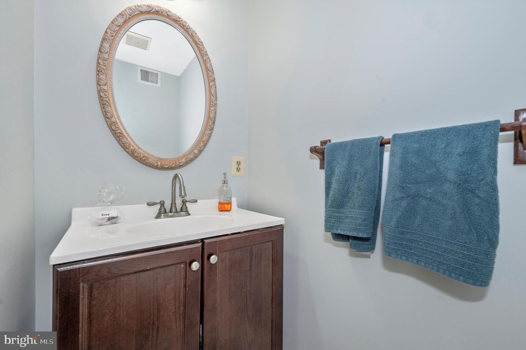 MEADOWVALE - Residential