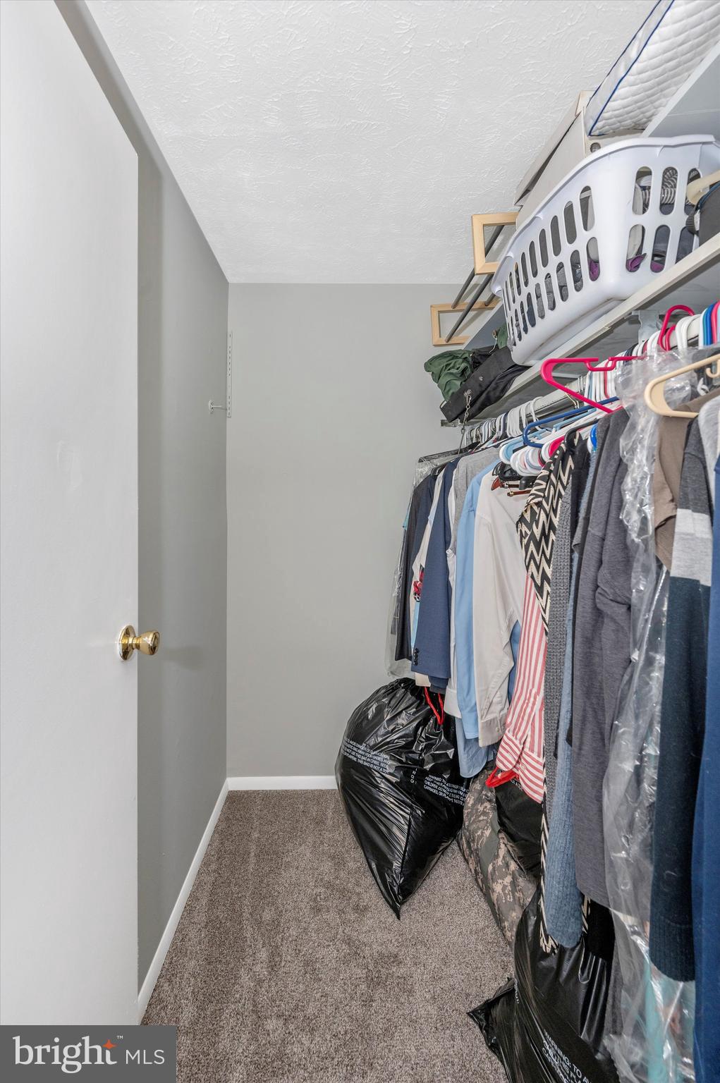 MEADOWVALE - Residential