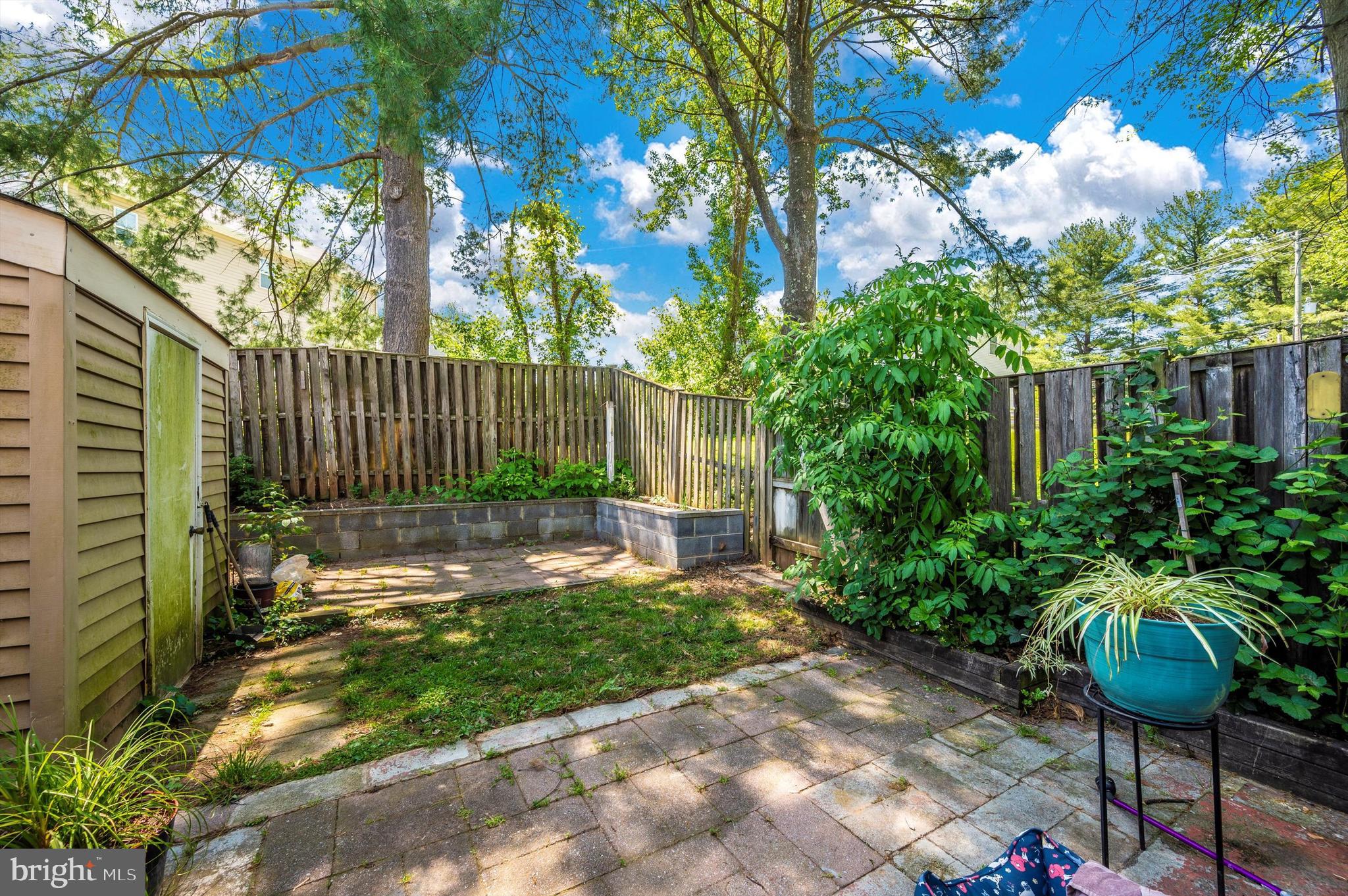 MEADOWVALE - Residential