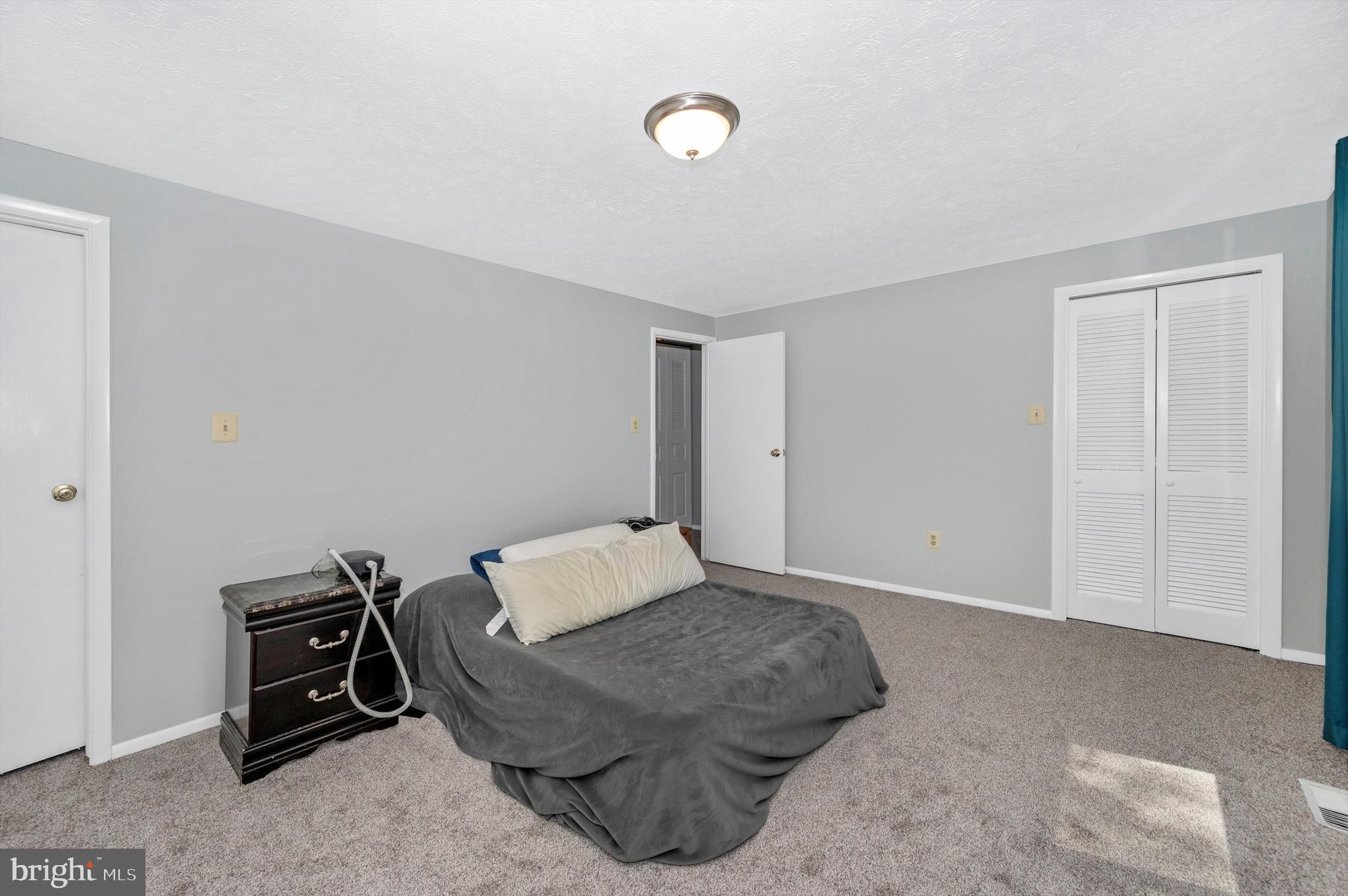 MEADOWVALE - Residential