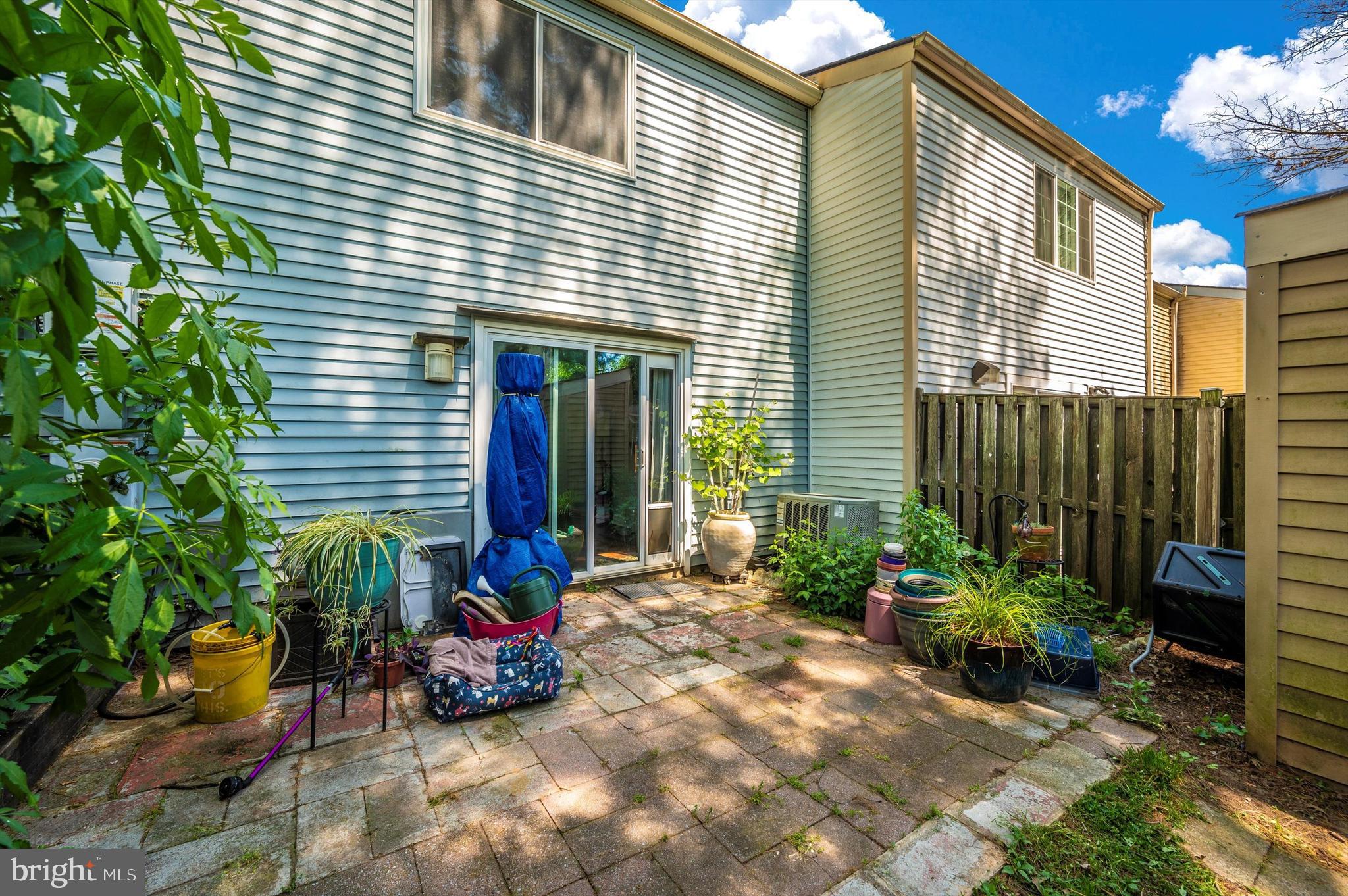 MEADOWVALE - Residential