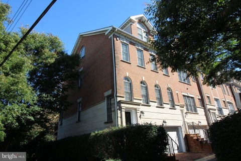 Photo of 8517 Halston Way, BETHESDA, MD 20814 (MLS # MDMC2260286)