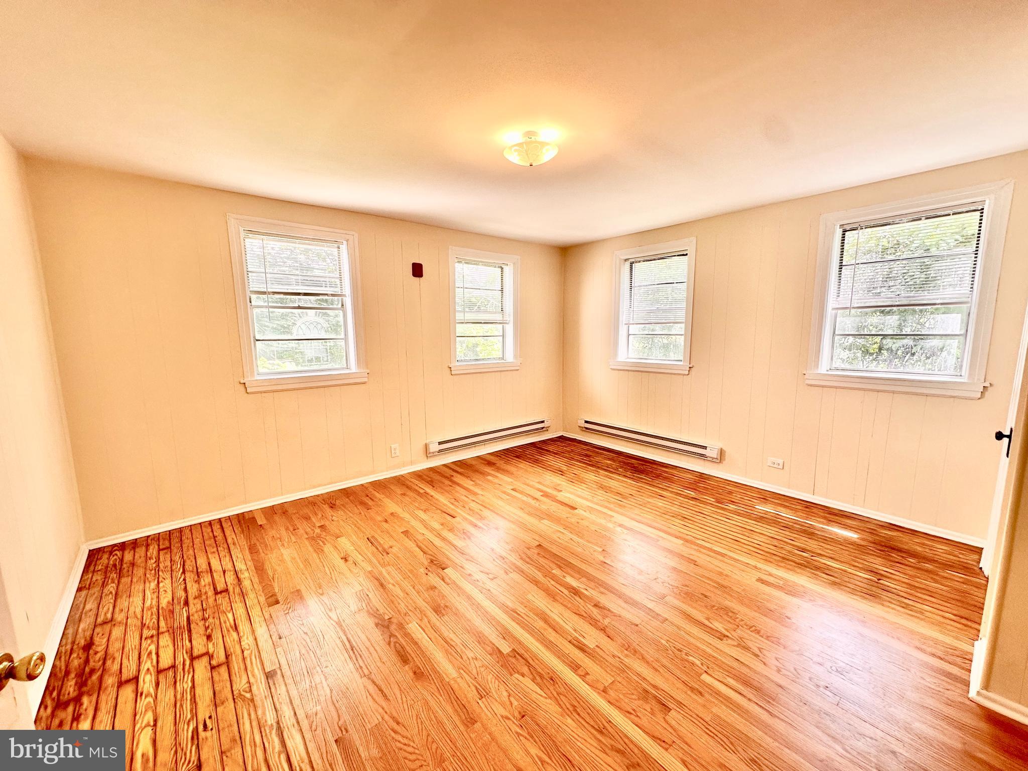 GERMANTOWN - Residential Lease