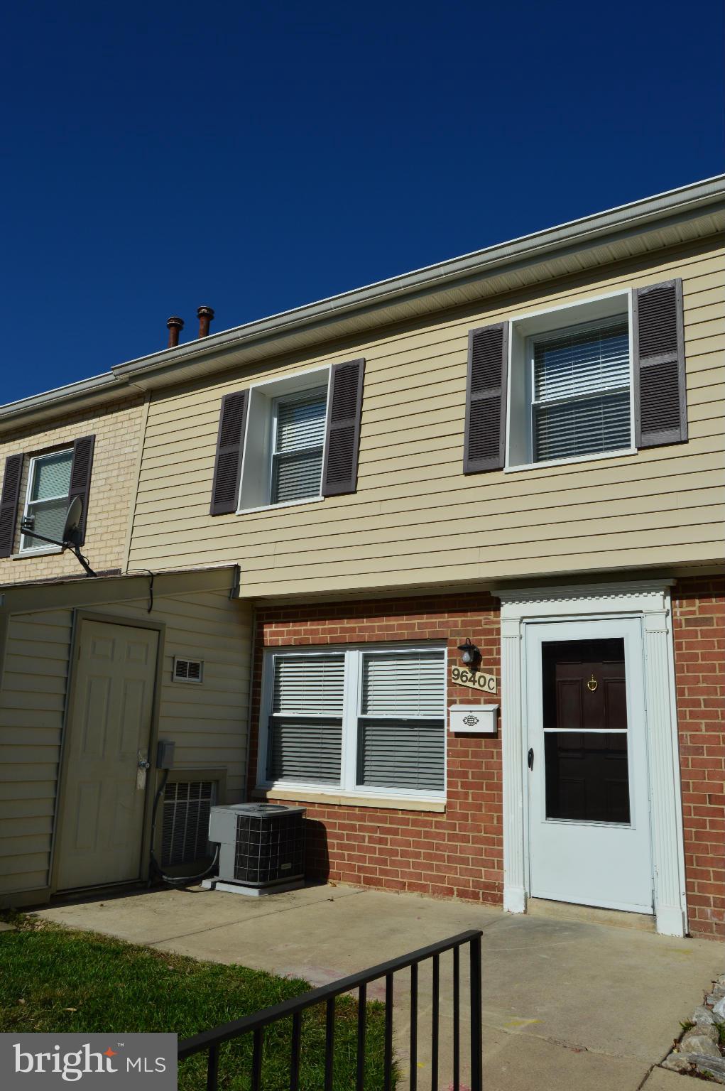 WHISKEY BOTTOM - Residential