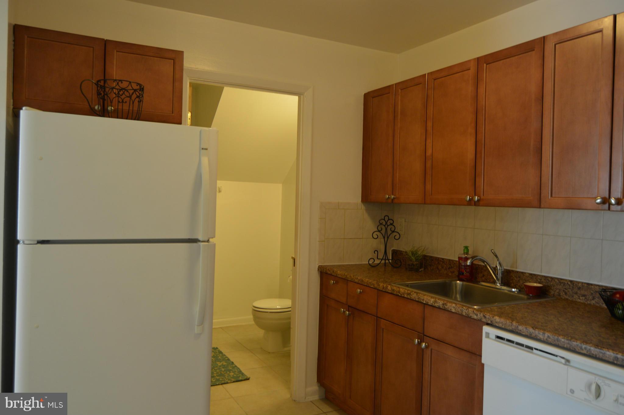 WHISKEY BOTTOM - Residential