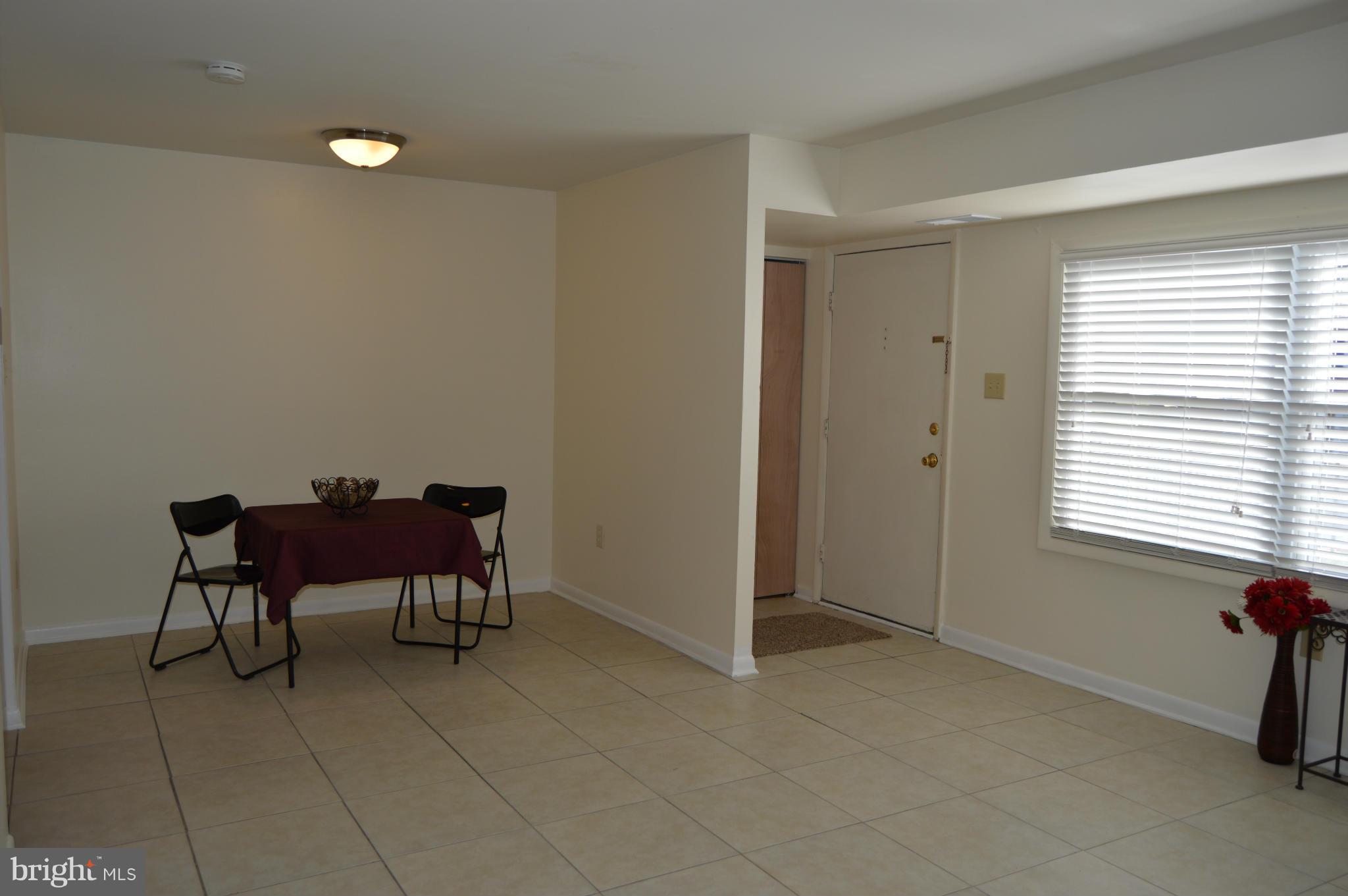 WHISKEY BOTTOM - Residential