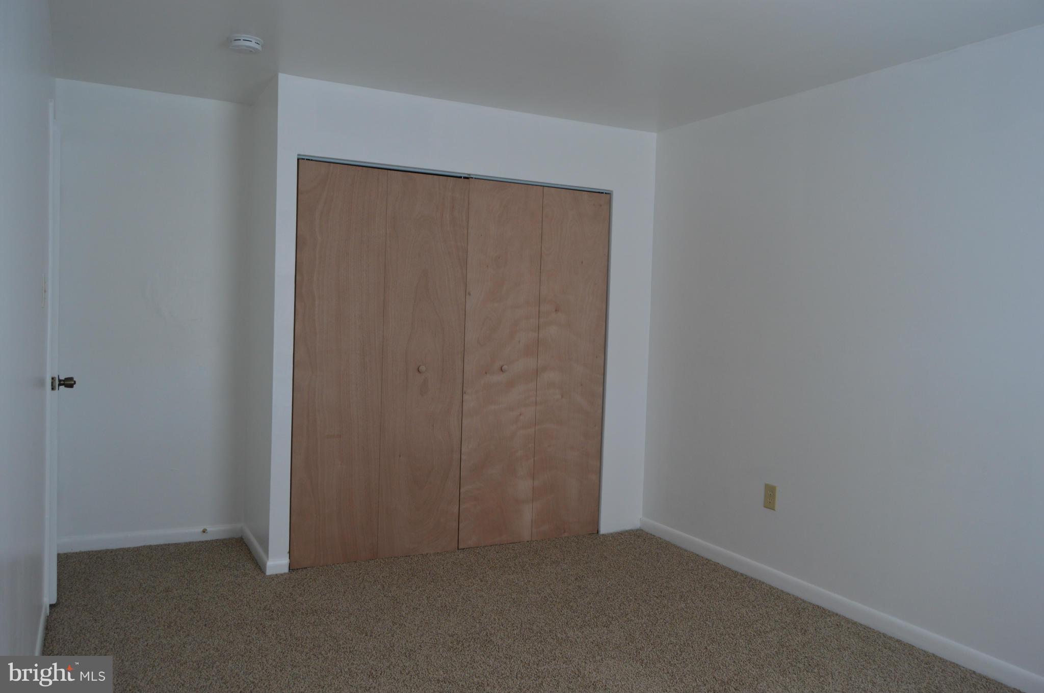 WHISKEY BOTTOM - Residential