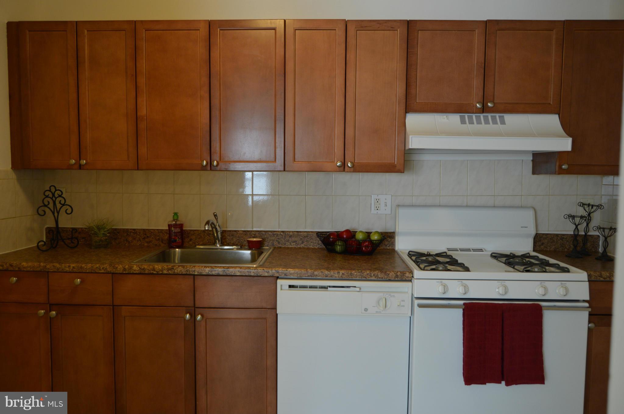 WHISKEY BOTTOM - Residential