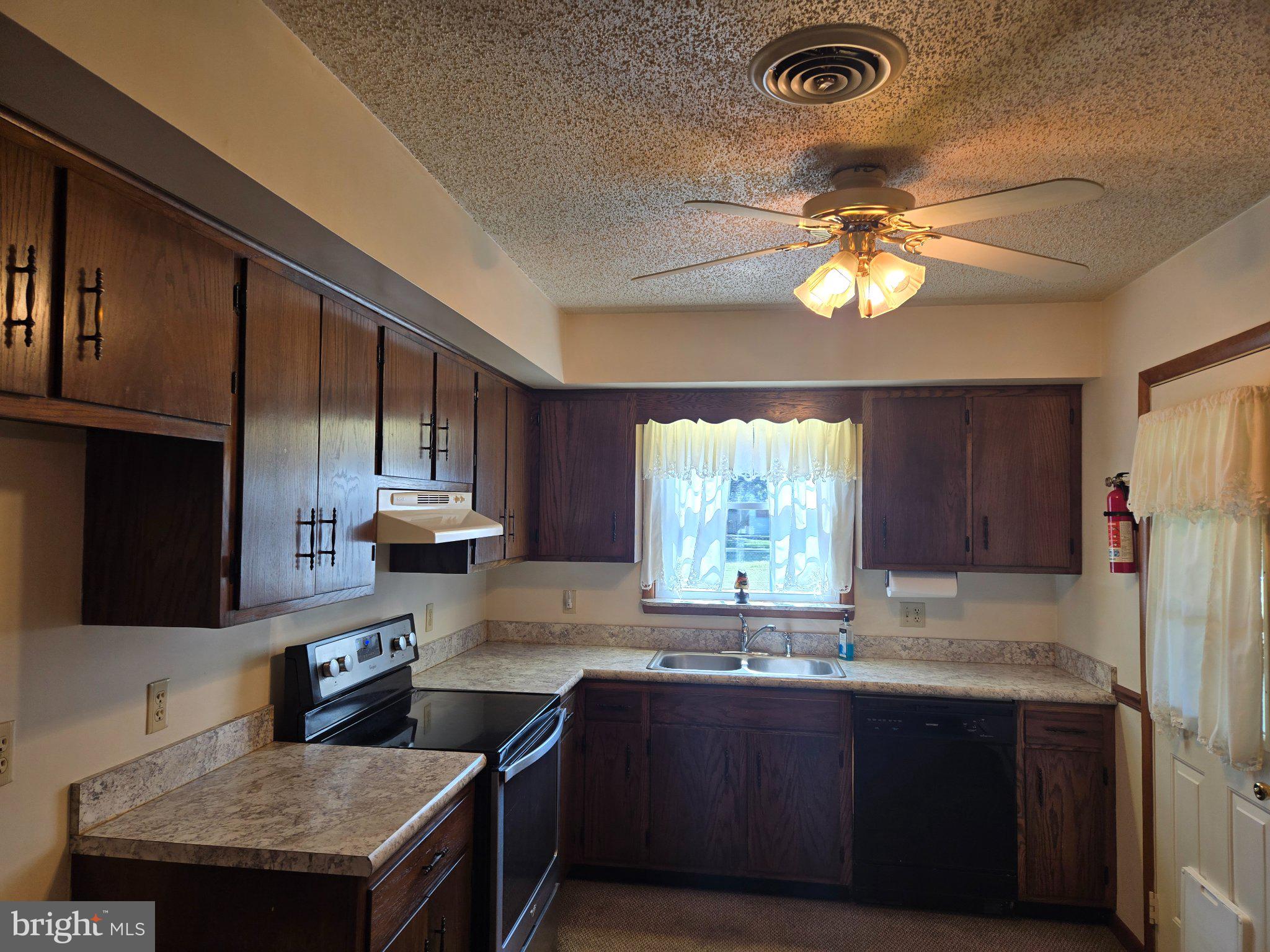 SHAWNEE ACRES - Residential