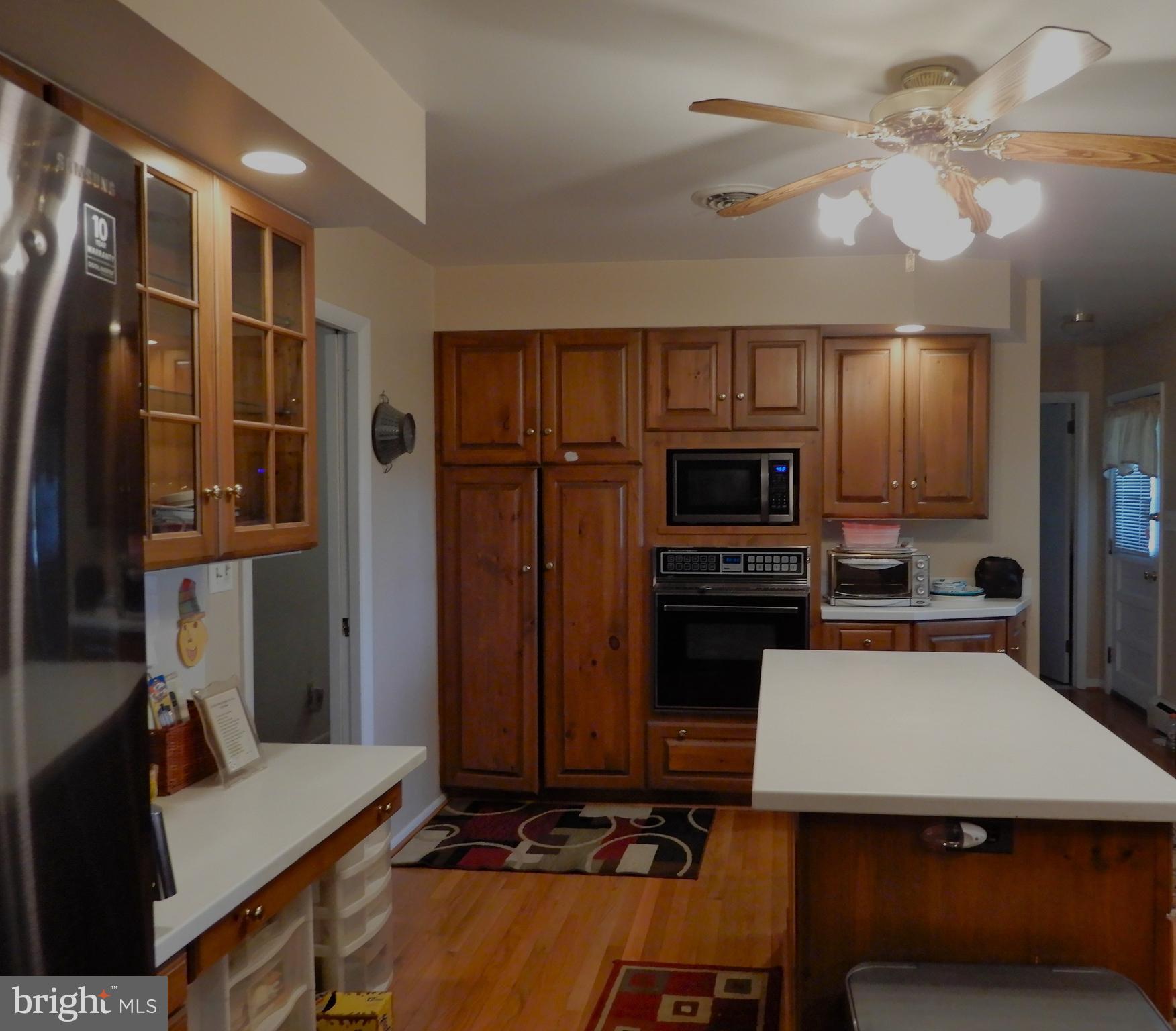 KENWOOD PARK - Residential