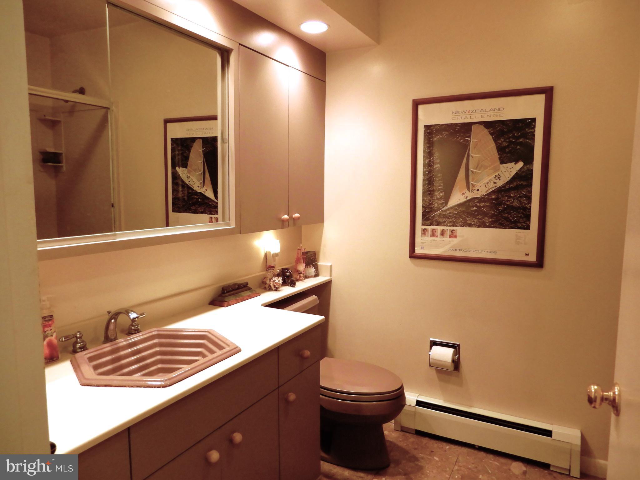 KENWOOD PARK - Residential