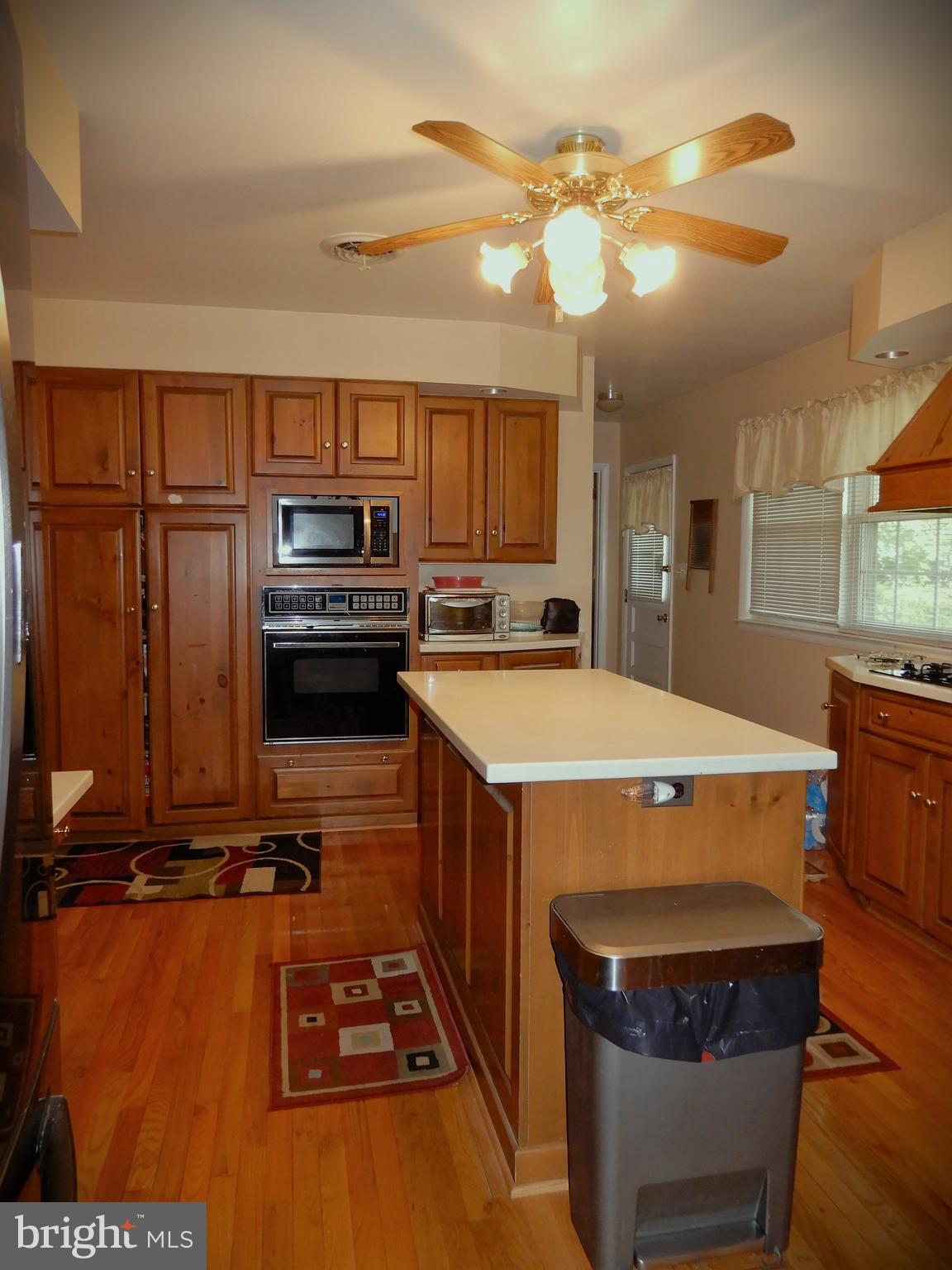 KENWOOD PARK - Residential