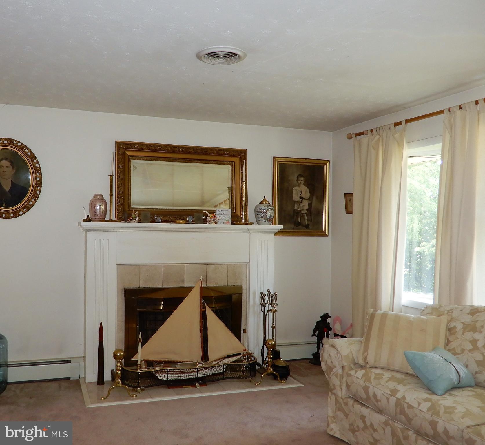 KENWOOD PARK - Residential