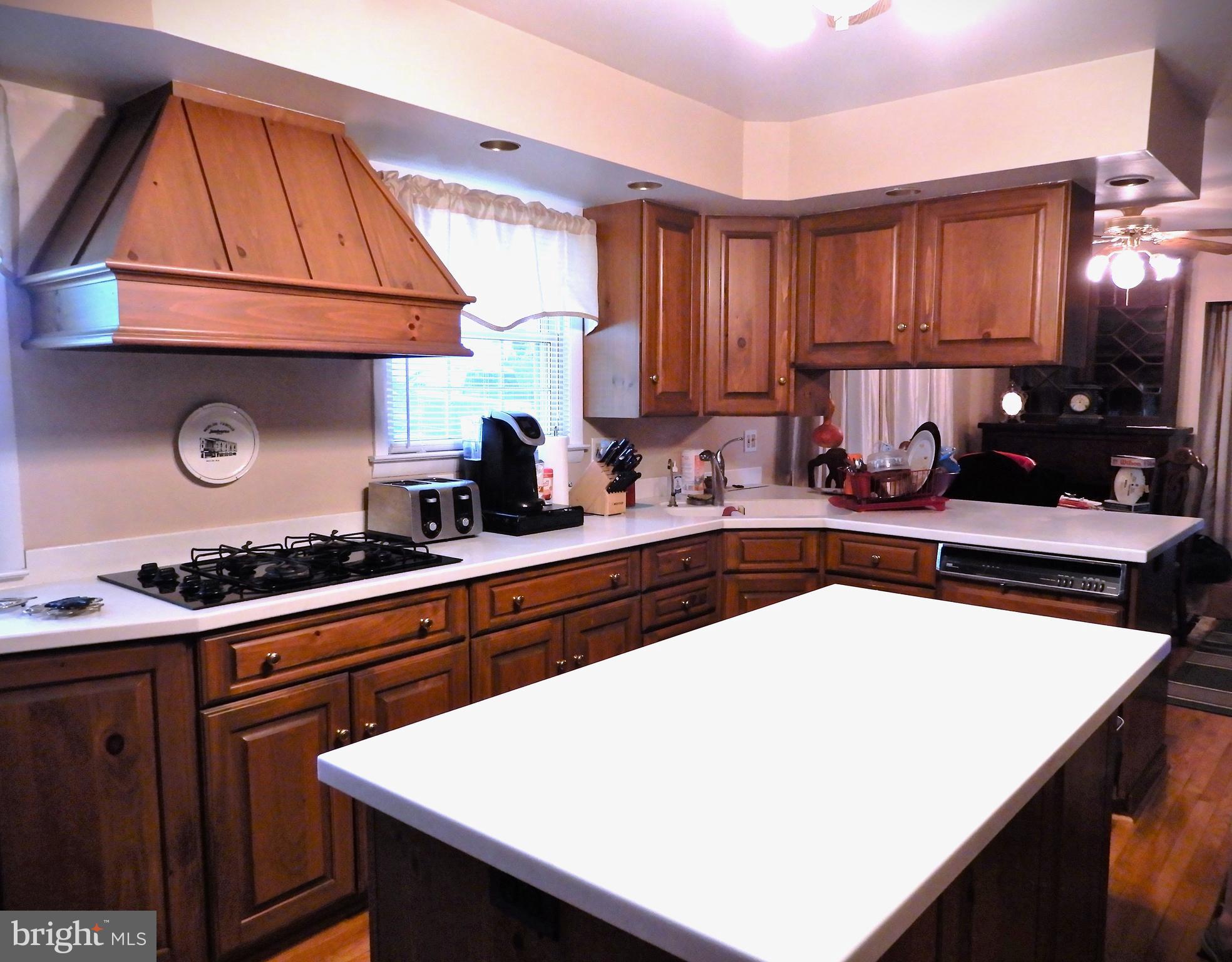 KENWOOD PARK - Residential