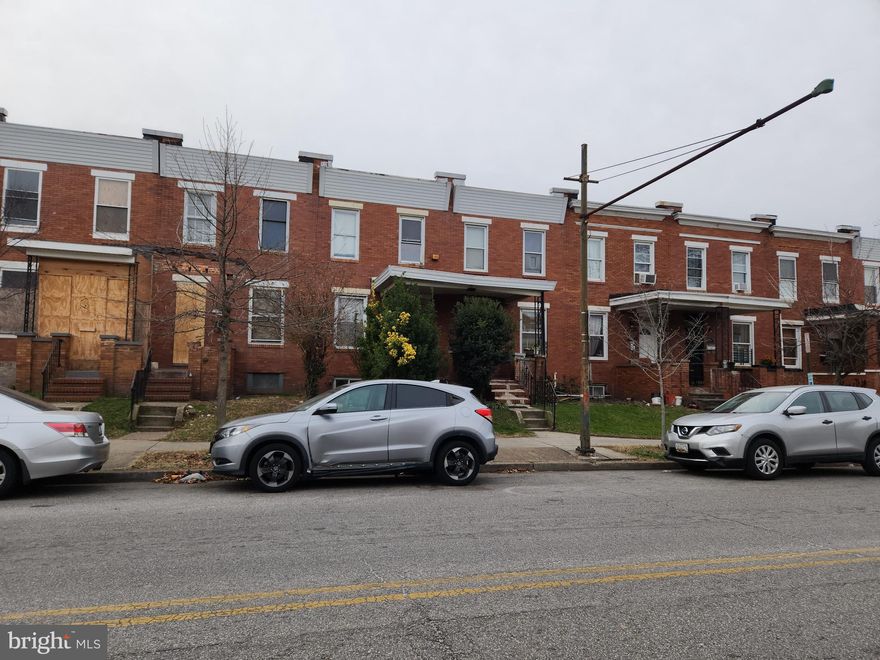 ONLINE AUCTION: Bidding begins 1/1/2026 @ 10:00 AM. Bidding ends 1/5/2026 @ 11:30 AM. List Price is Suggested Opening Bid. Deposit: $10,000.
 
This two-story townhouse is located in the Baltimore Highlands neighborhood of Baltimore City. Residents can enjoy the nearby attractions such as Johns Hopkins Bayview Medical Center, The Shops at Canton Crossing, and Patterson Park. This property is vacant. The area offers easy access to the major traffic route, Pulaski Highway, connecting to downtown Baltimore and surrounding neighborhoods.