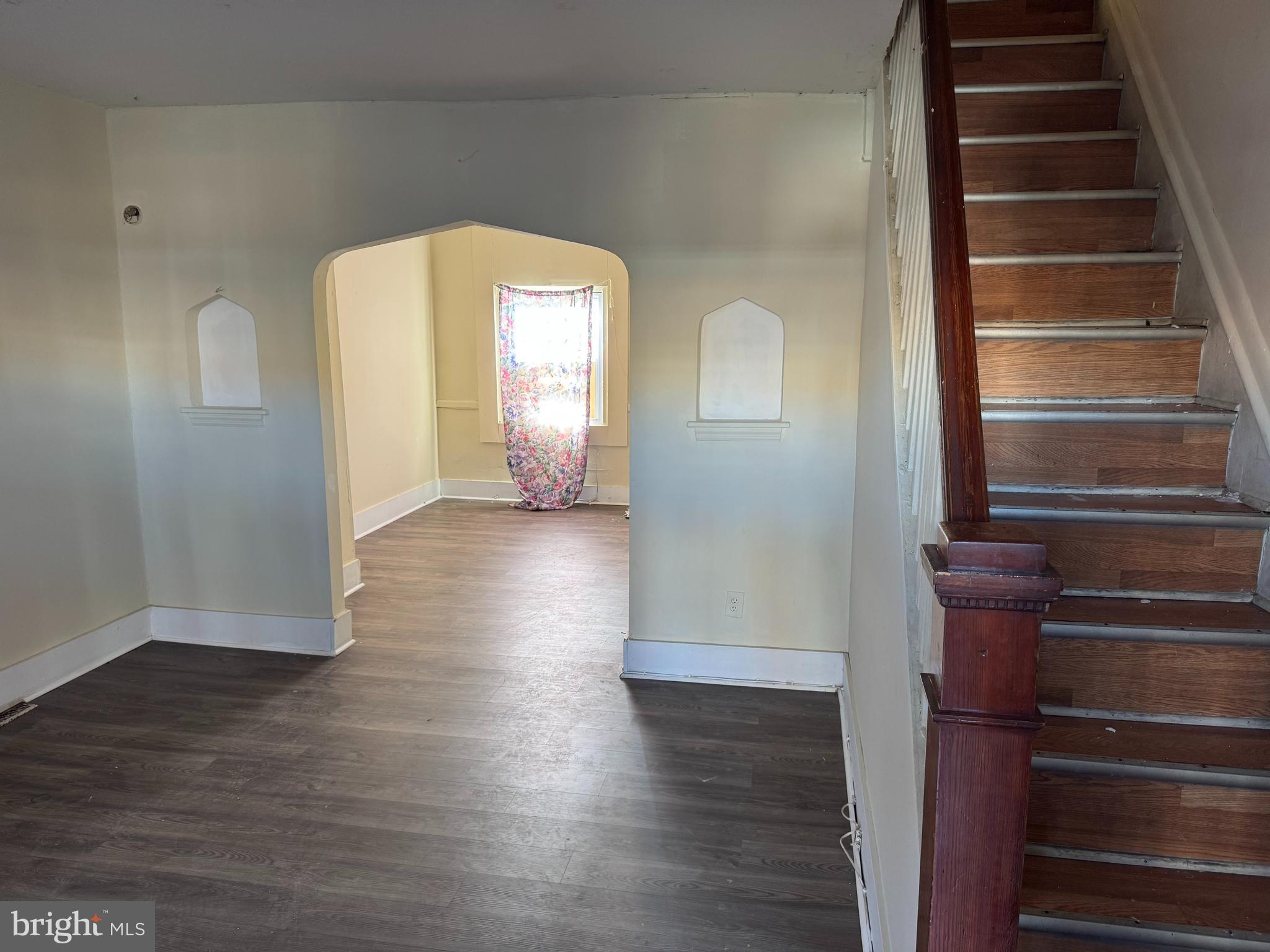 BALTIMORE HIGHLANDS - Residential