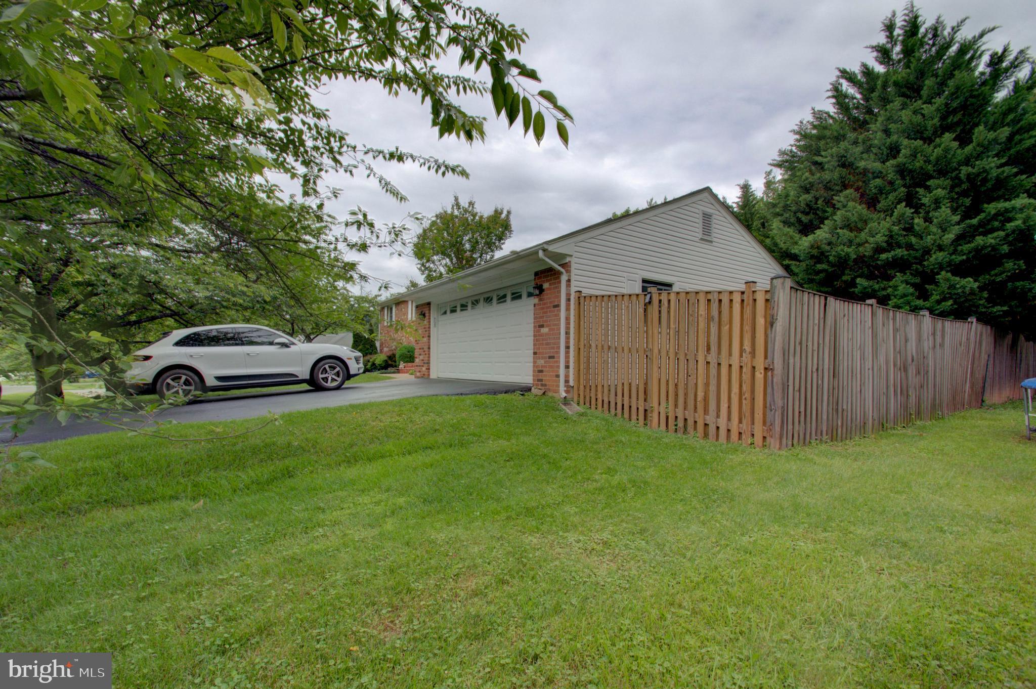3405 SUNDOWN FARMS WAY