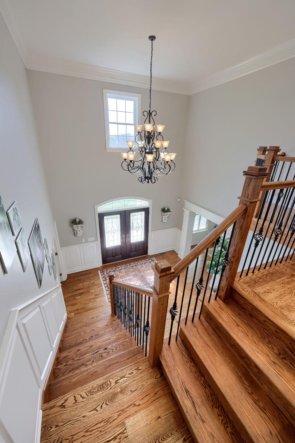 WELLESLEY MANOR - Residential