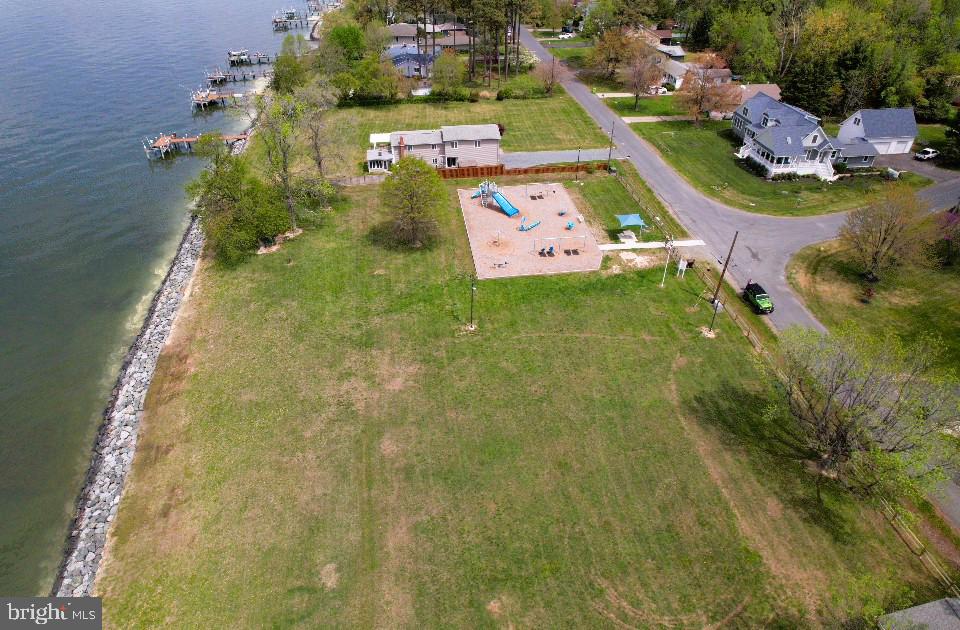 BAY CITY - Residential