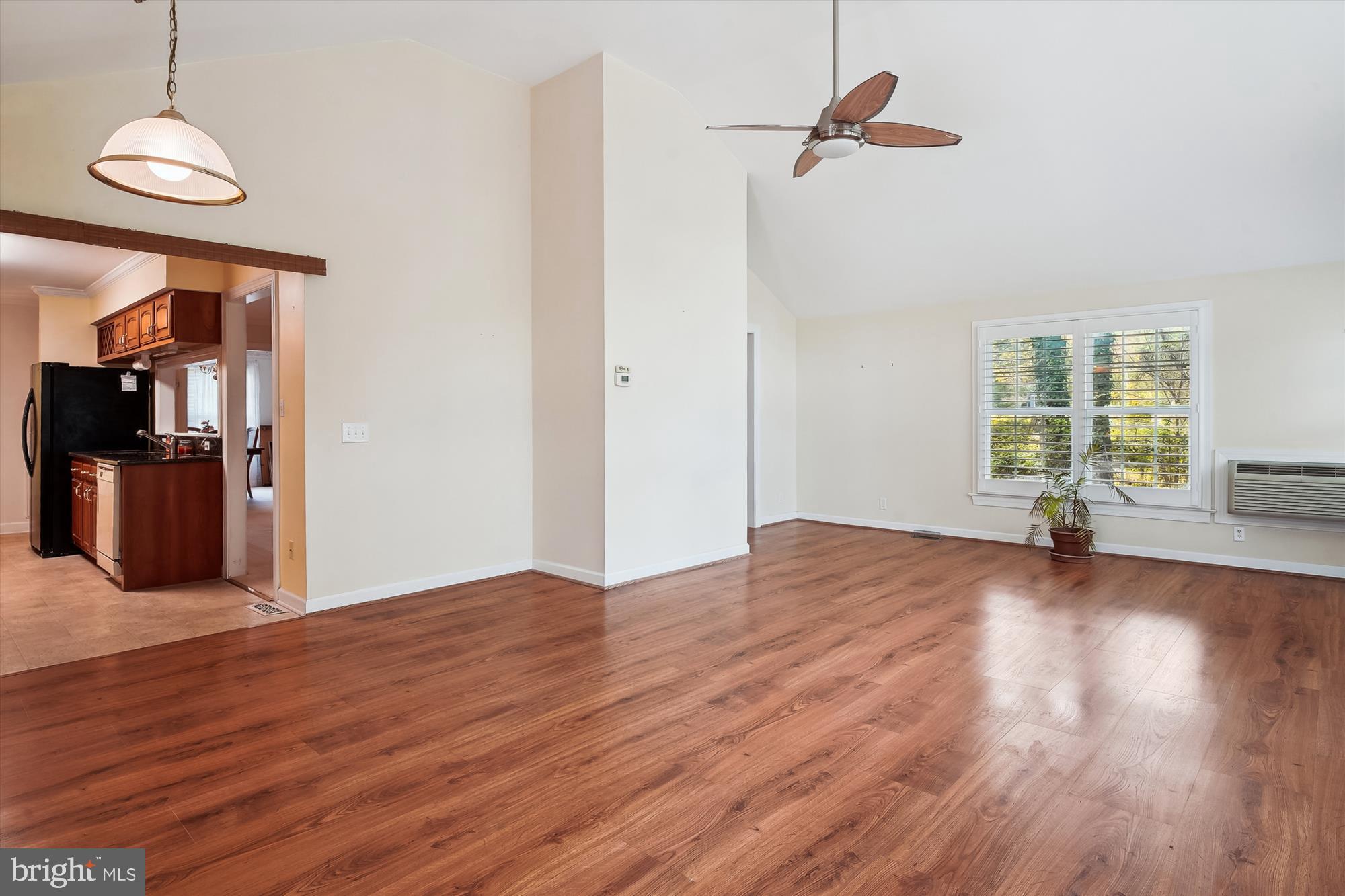 BAY CITY - Residential