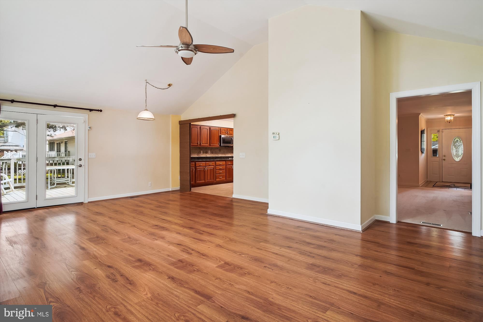 BAY CITY - Residential