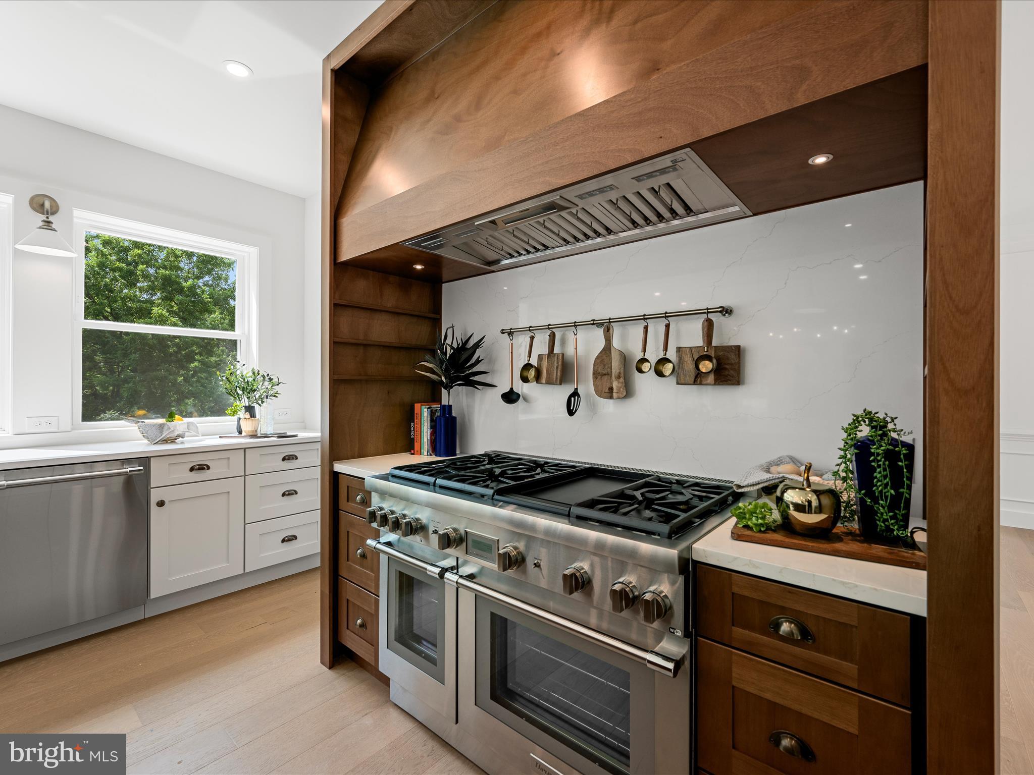 CHUDLEIGH FARM - Residential