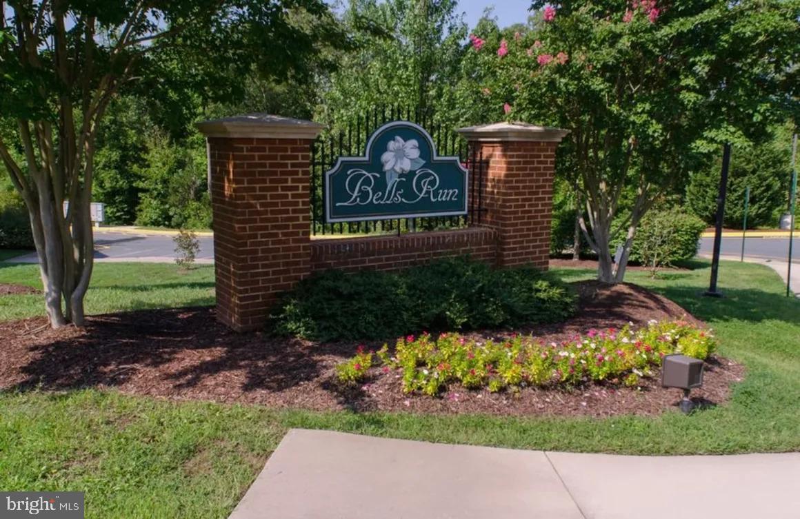 BELLS RUN - Residential Lease