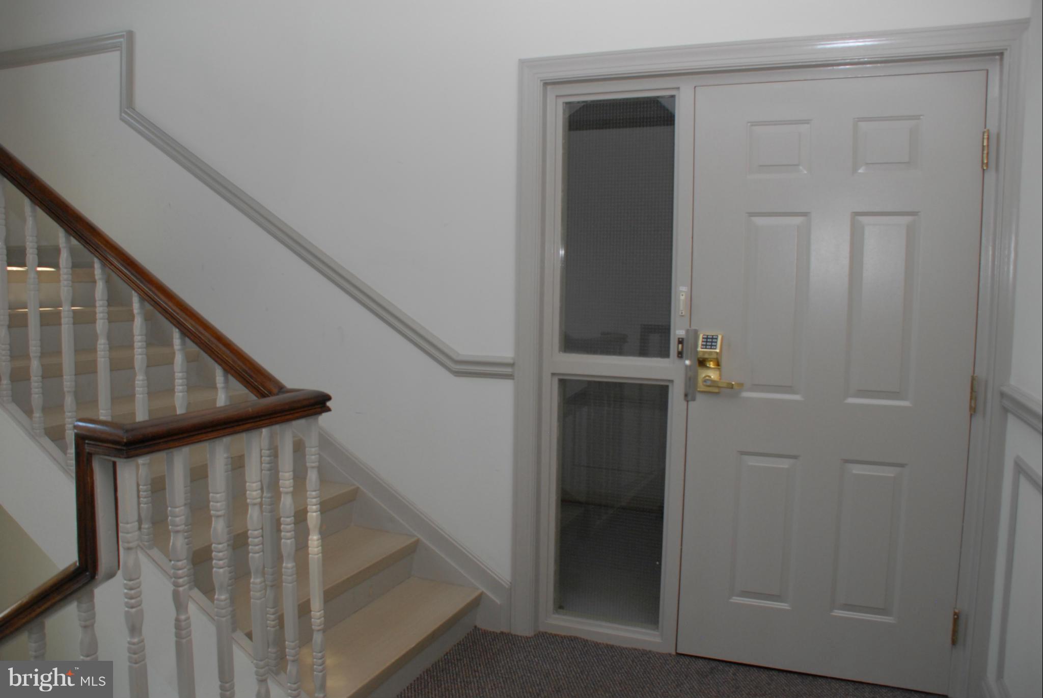 CENTENNIAL SQUARE - Residential Lease