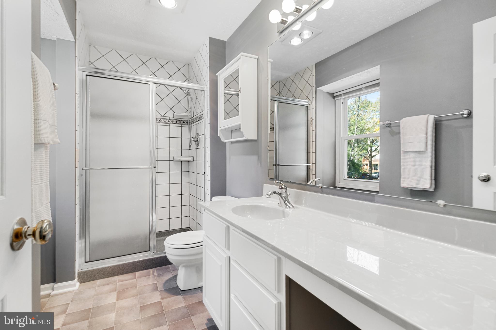 KINGS CONTRIVANCE - Residential