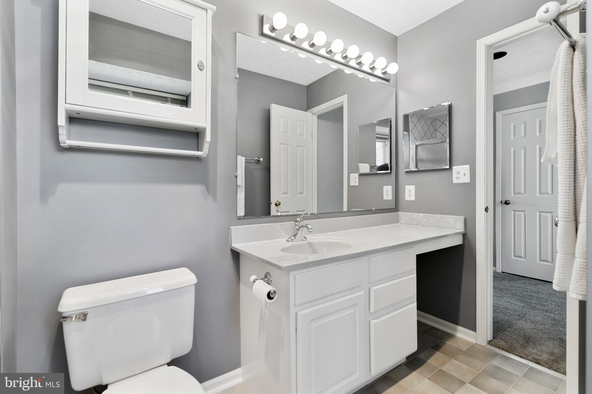 KINGS CONTRIVANCE - Residential