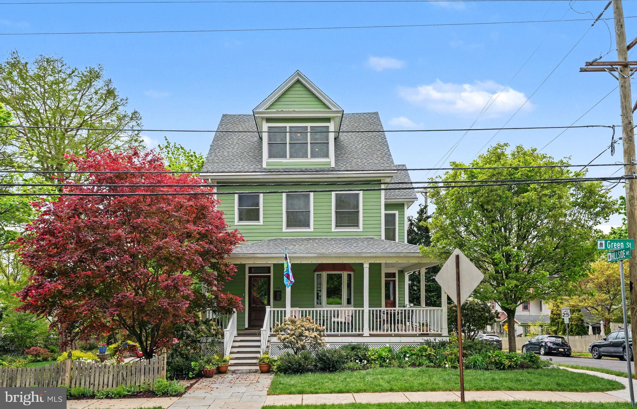 218 GREEN STREET