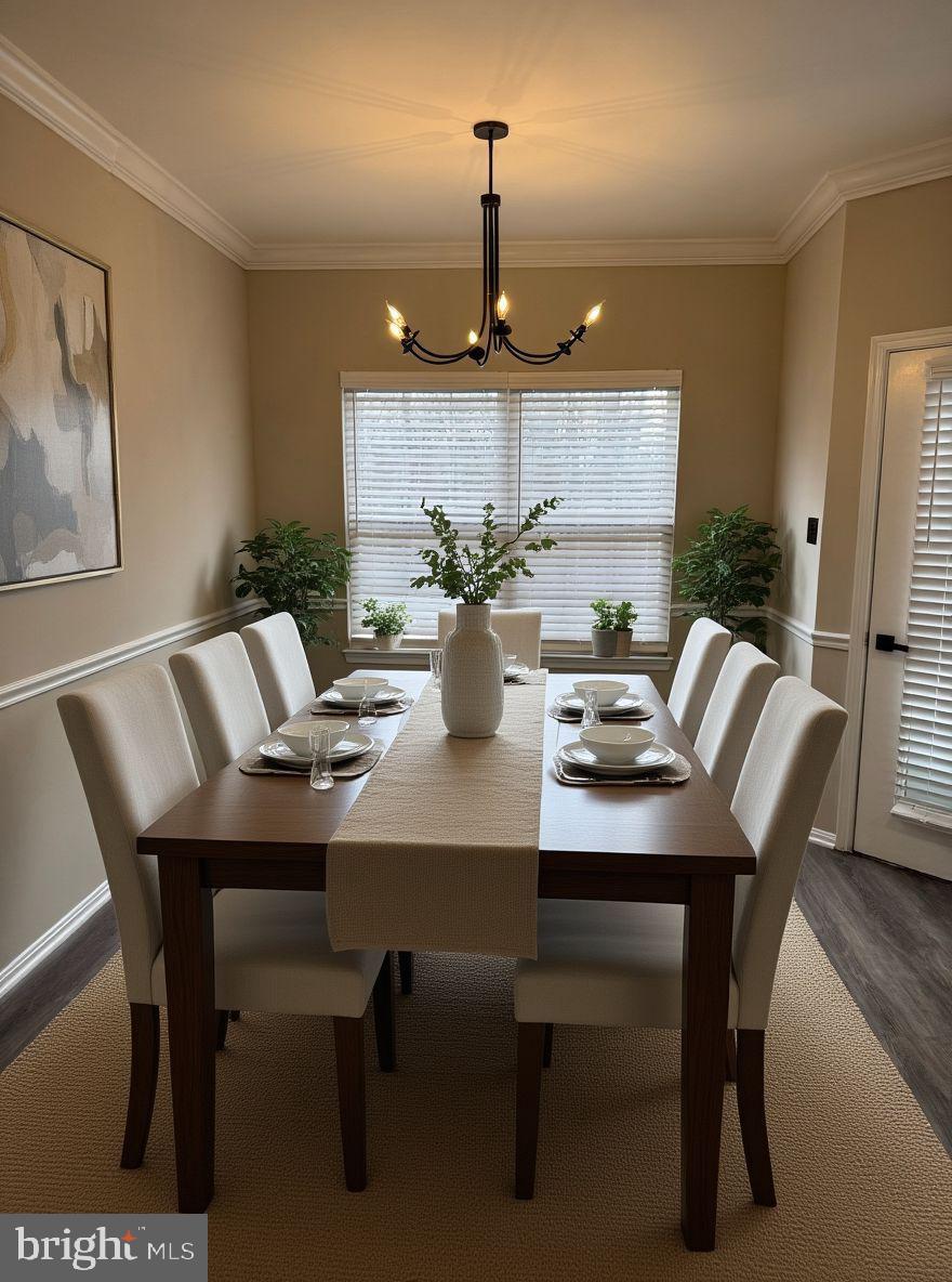 6132 WHITE MARBLE COURT