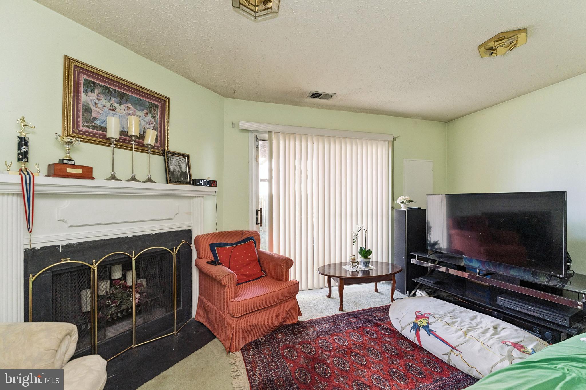 DUNN LORING VILLAGE - Residential