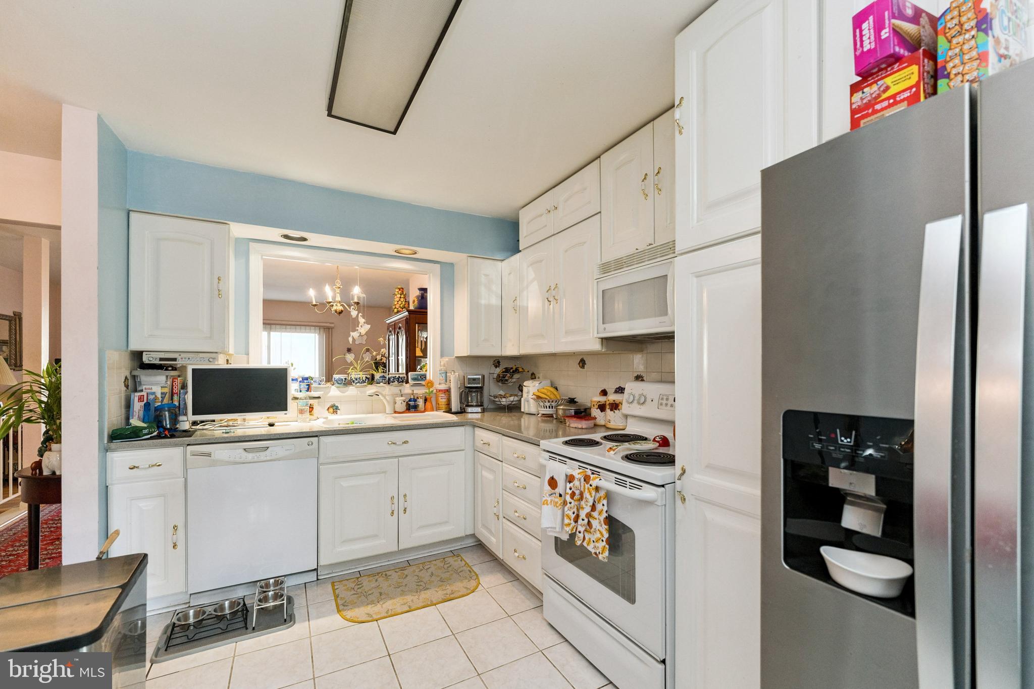 DUNN LORING VILLAGE - Residential