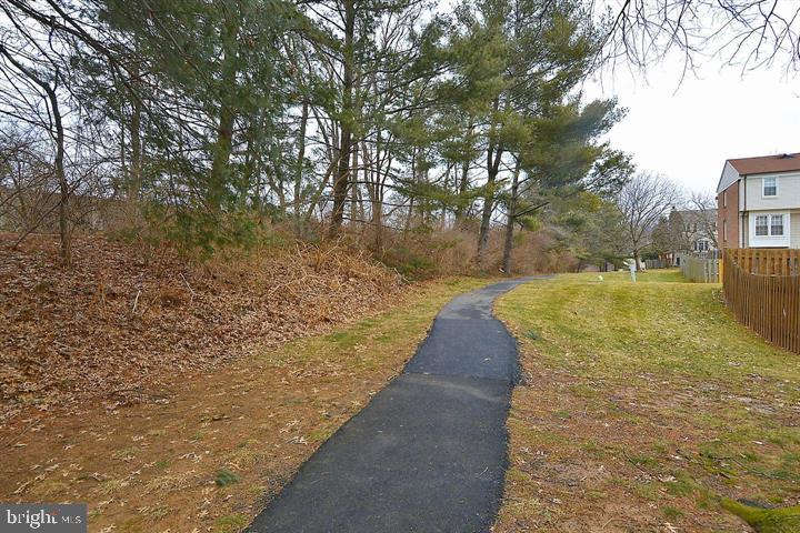 DUNN LORING VILLAGE - Residential