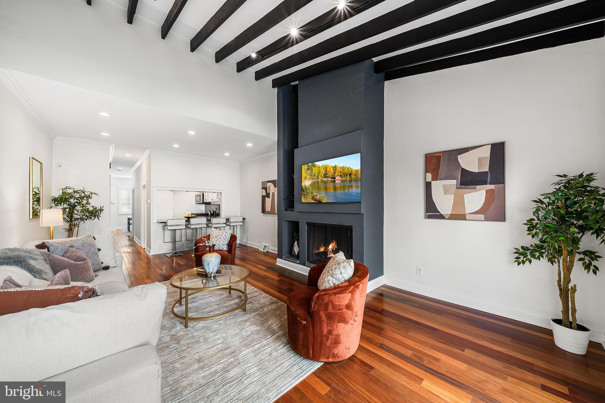 RITTENHOUSE SQUARE - Residential