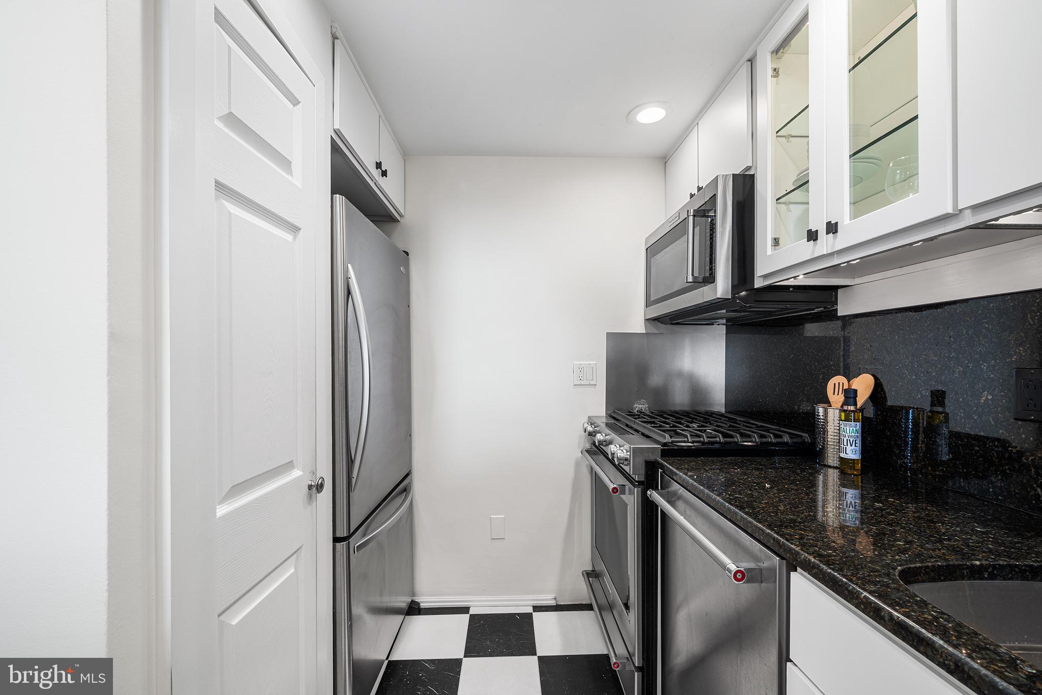 RITTENHOUSE SQUARE - Residential