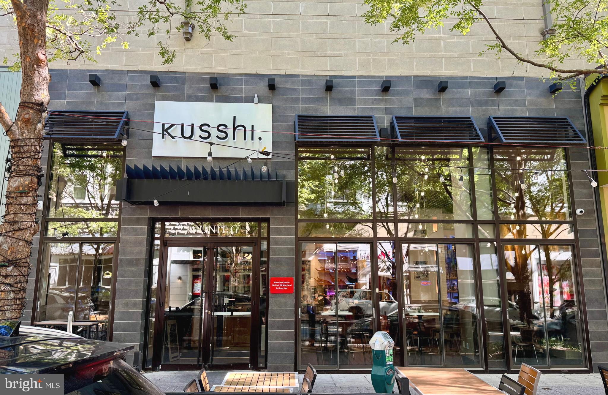 AMERICANA CENTRE - Residential